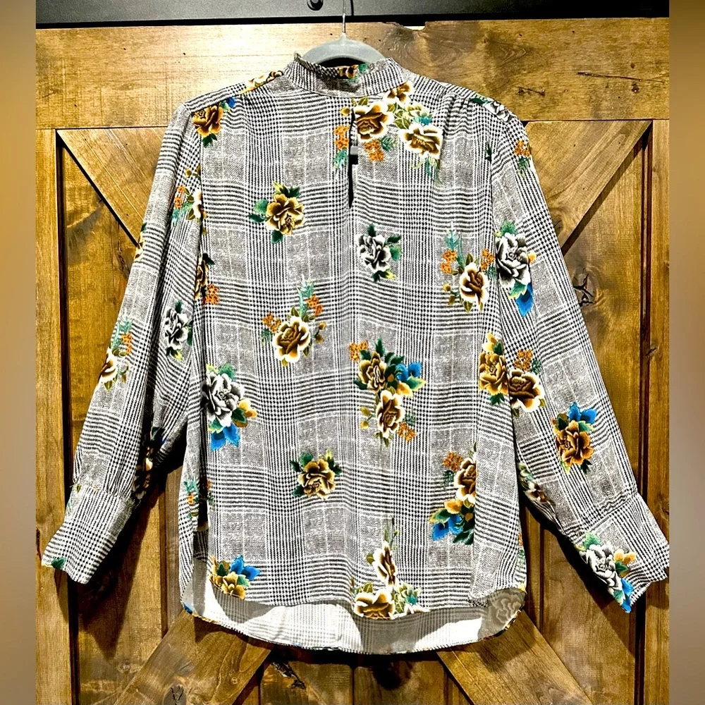 EUC Supply & Demand Checkered Floral Blouse Sz L - Picture 1 of 15